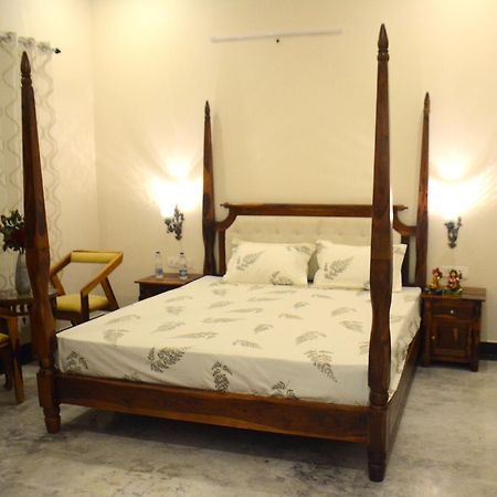 Gupta Vilas - A Boutique Homestay آغْرا المظهر الخارجي الصورة