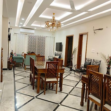 Gupta Vilas - A Boutique Homestay آغْرا المظهر الخارجي الصورة