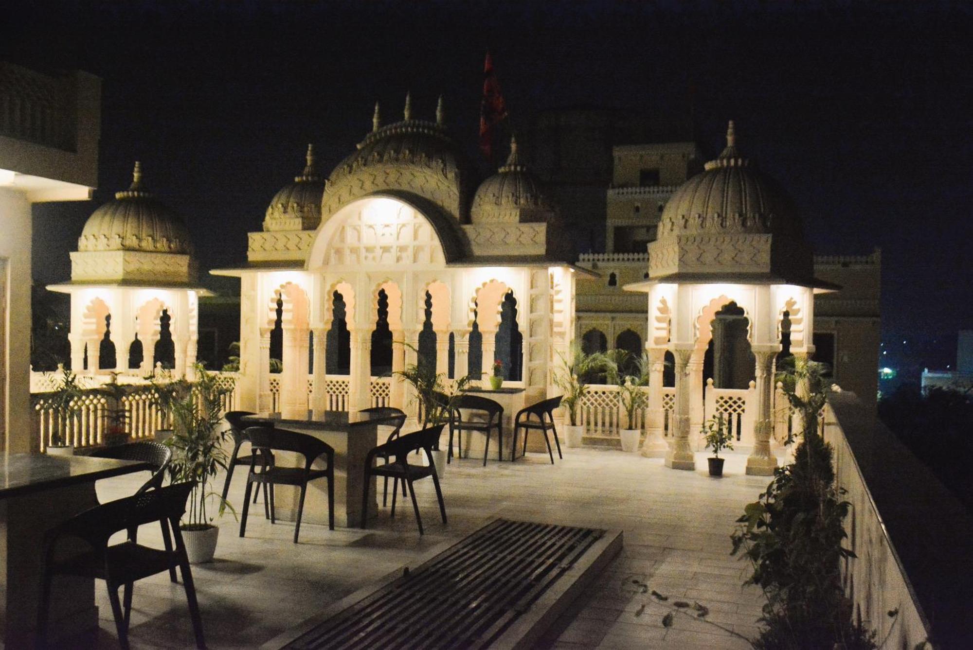 Gupta Vilas - A Boutique Homestay آغْرا المظهر الخارجي الصورة