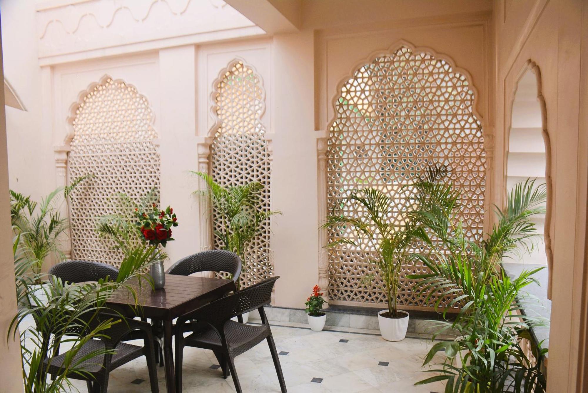 Gupta Vilas - A Boutique Homestay آغْرا المظهر الخارجي الصورة