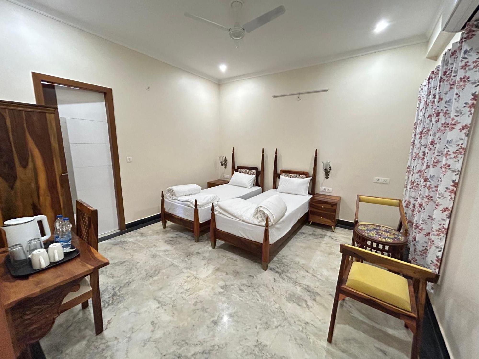 Gupta Vilas - A Boutique Homestay آغْرا المظهر الخارجي الصورة